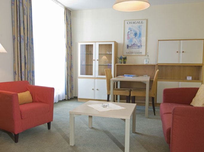 Фото Hotel Gästehaus Forum am Westkreuz