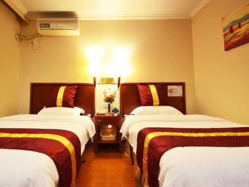 Фото GreenTree Inn ShangHai ZhongShan HuTai Business Hotel