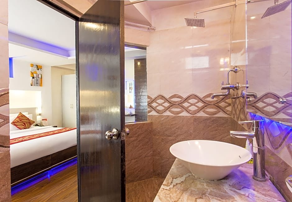 Фото 17056829001