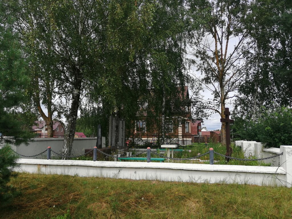 Monument, memorial Павшим защитникам Отчизны в Великой Отечественной войне д. Камельгино, Kaluga Oblast, photo