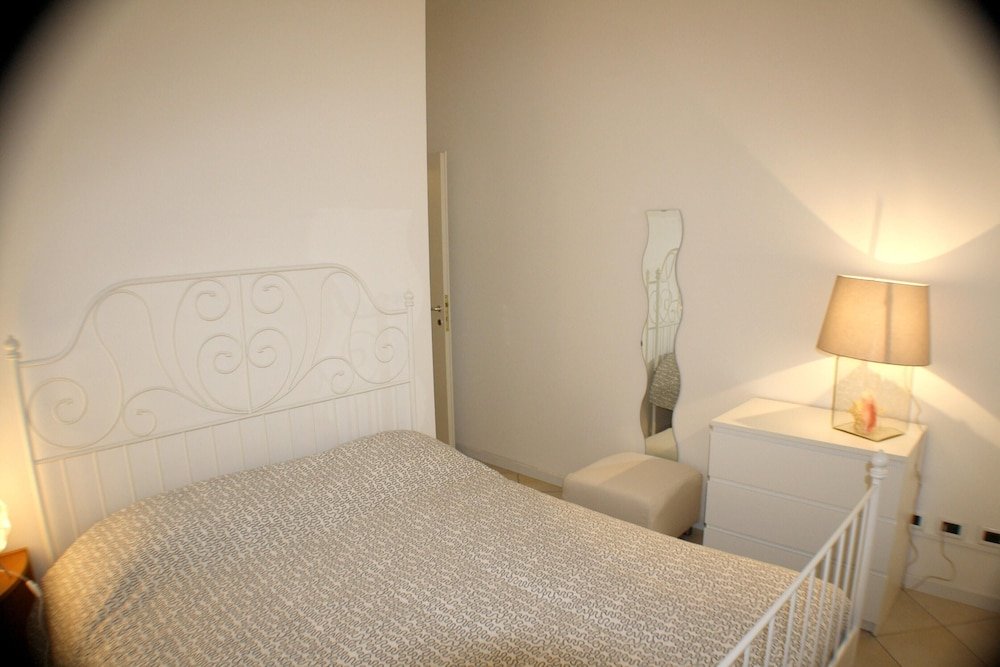 Фото Holiday House With 2 Bedrooms in Bologna, With Terrace and Wifi