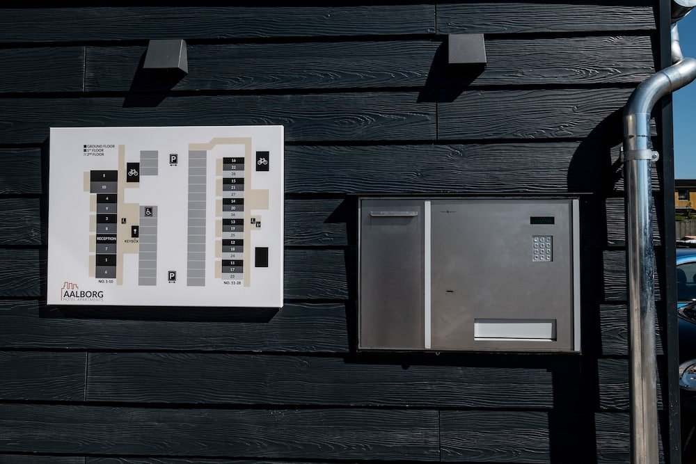 Фото Aalborg Hotel Apartments