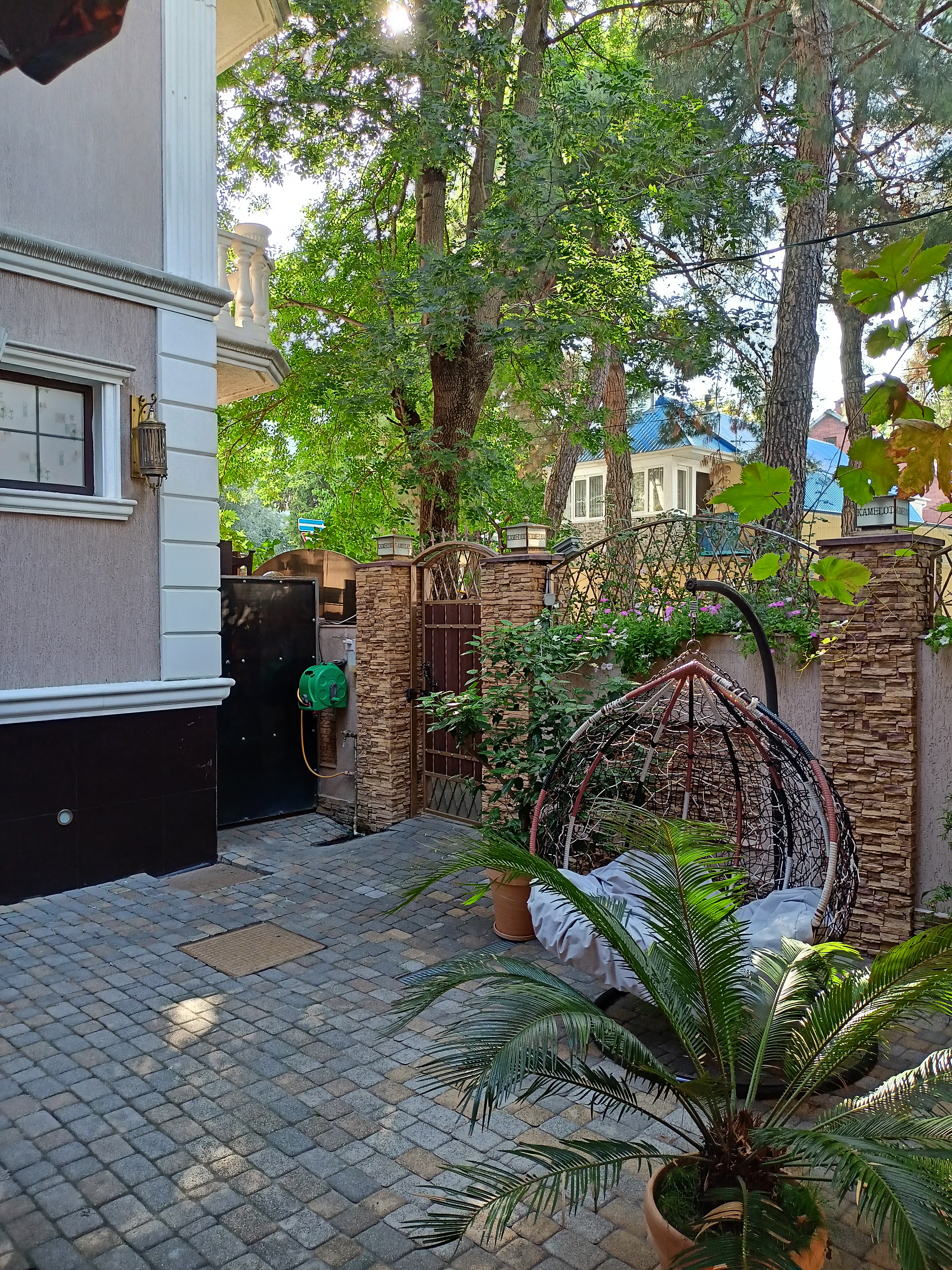 Фото Камелот