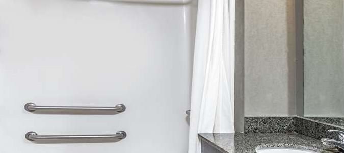 Фото Comfort Inn Bonner Springs Kansas City