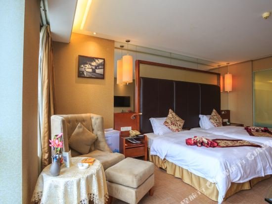 Фото Changsha Xiaoxiang Huatian Hotel