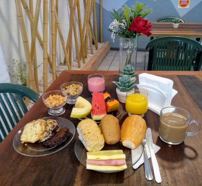 Фото Joaquina Beach Hotel