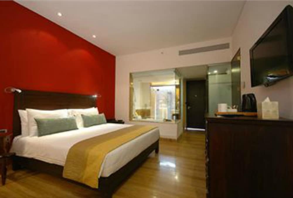 Фото O Hotel Goa