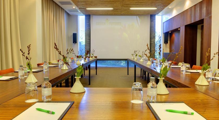 Фото Quality Inn Mint