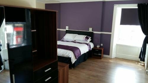 Гостиница Kinloch Arms Hotel в Области Ангус