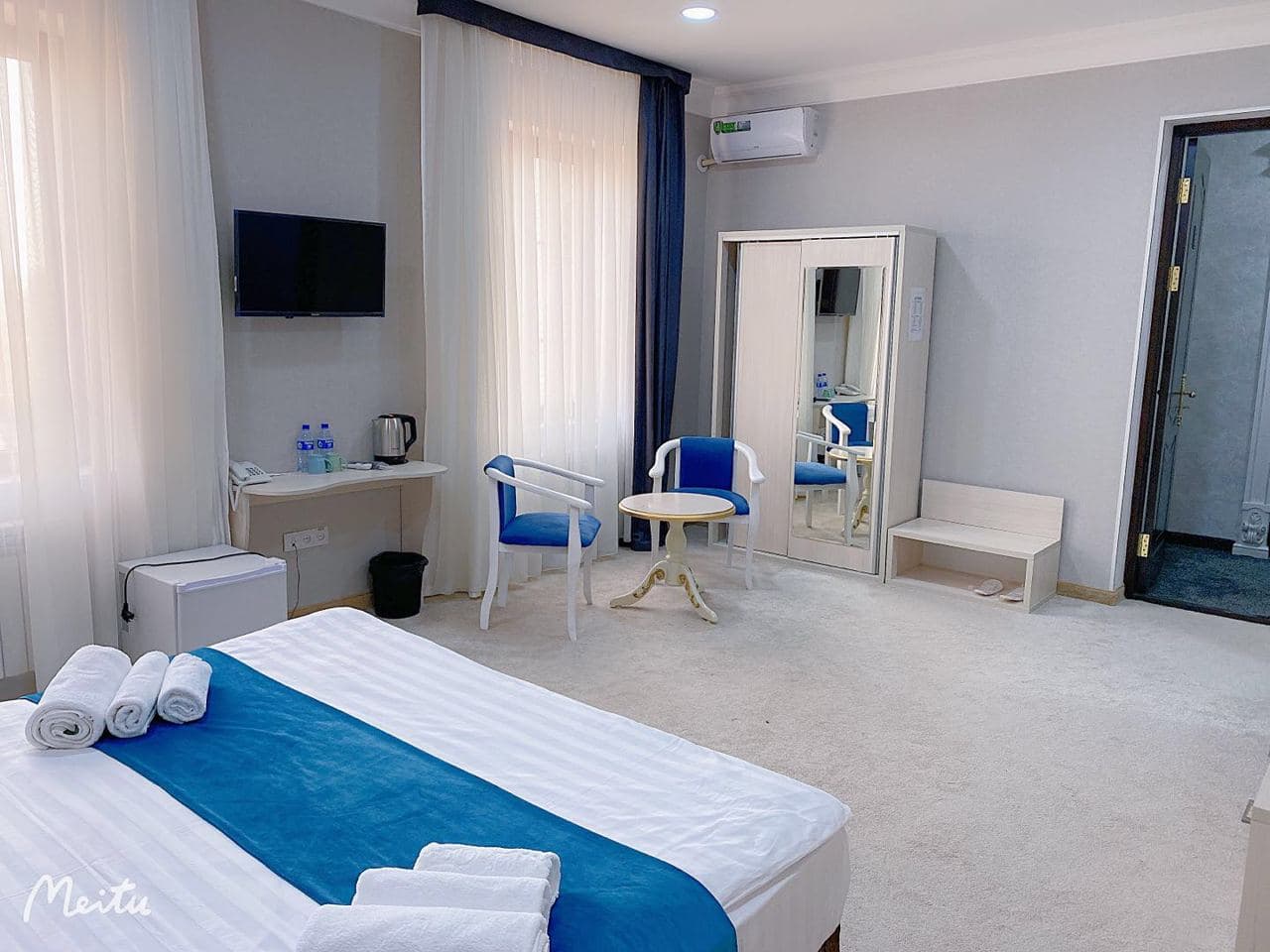 Фото Globus Hotel