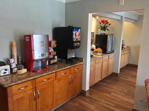 Фото Regency Inn Sfo Airport