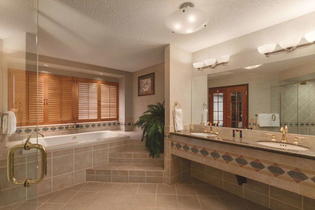 Фото Embassy Suites by Hilton Portland Airport