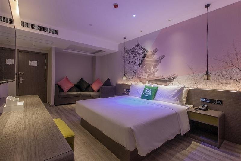 Фото Ibis Styles Wuhan Optics Valley Square Hotel