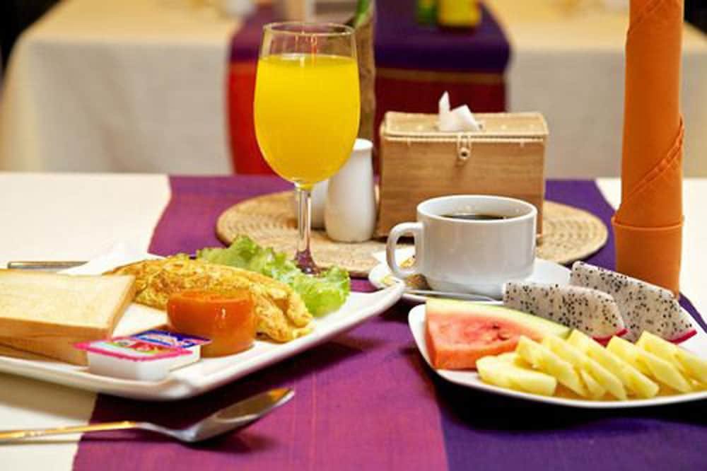 Фото Side Walk Never Die