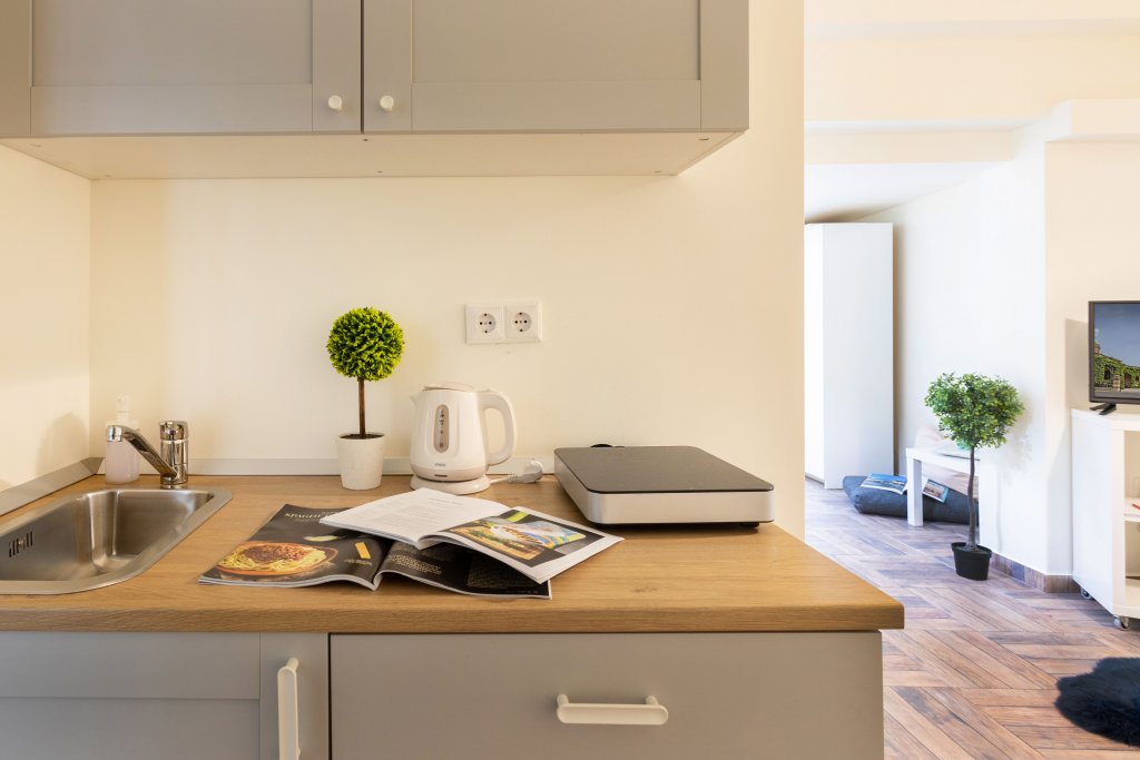 Фото Bright and Cozy Duplex Near City Center