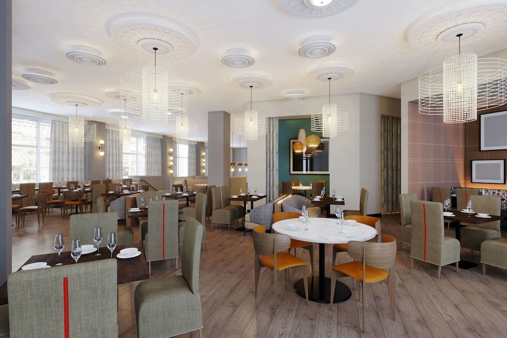 Фото The MC, Autograph Collection