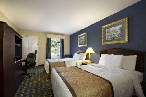 Гостиница Quality Inn Covington