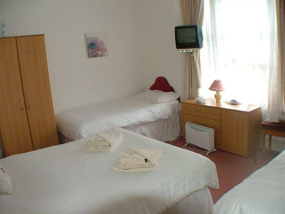 Фото Green Gables Guest House