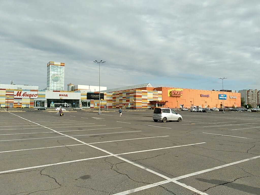 Food hypermarket O'key, Krasnoyarsk, photo