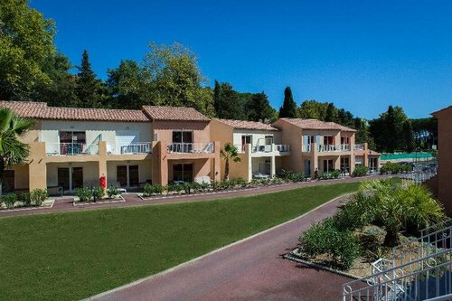 Гостиница Sowell Hôtels Saint Tropez в Гриме