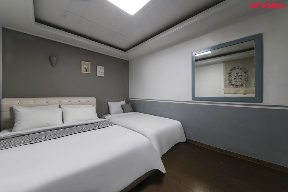 Фото Ultari Hostel Jongno