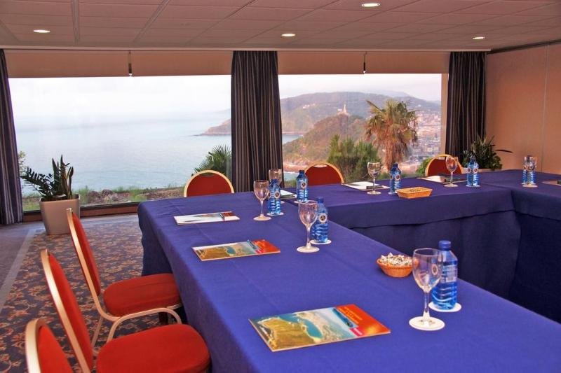 Фото Mercure San Sebastián Monte Igueldo