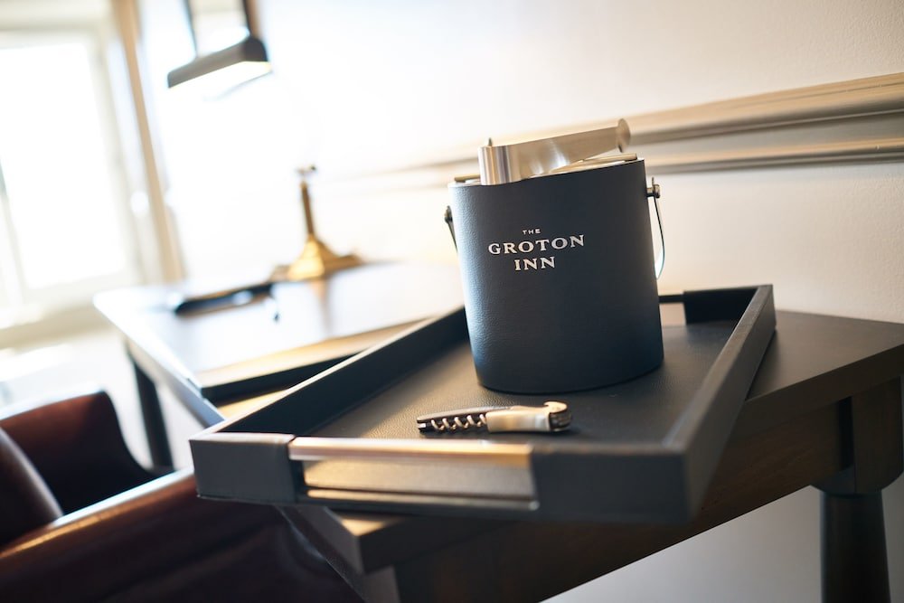 Фото The Groton Inn