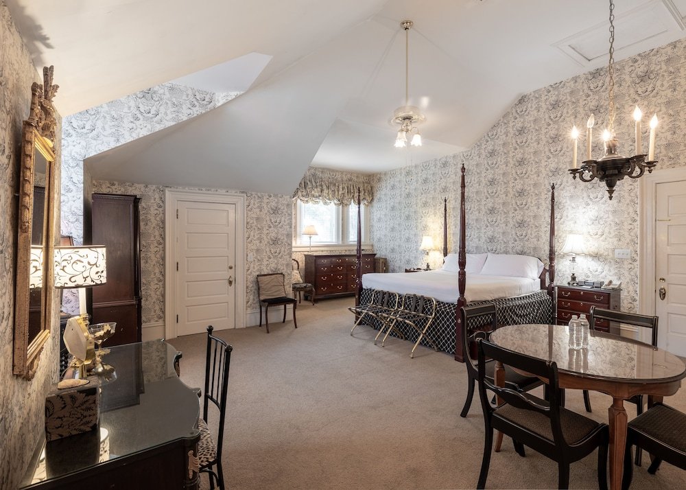 Фото Graystone Inn