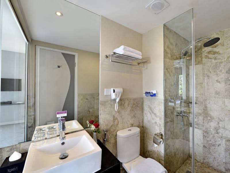 Фото Serela Cihampelas Hotel