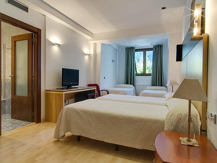 Фото Hotel Silken Ordesa