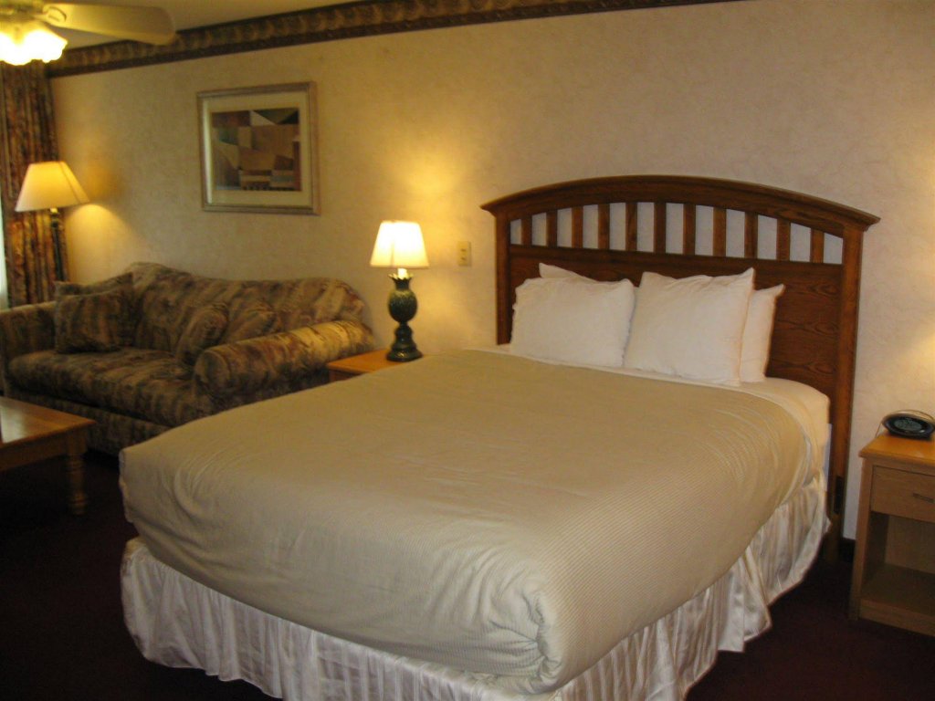 Фото Friday Harbor Suites