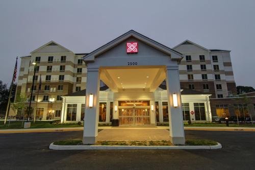 Фото Hilton Garden Inn Woodbridge