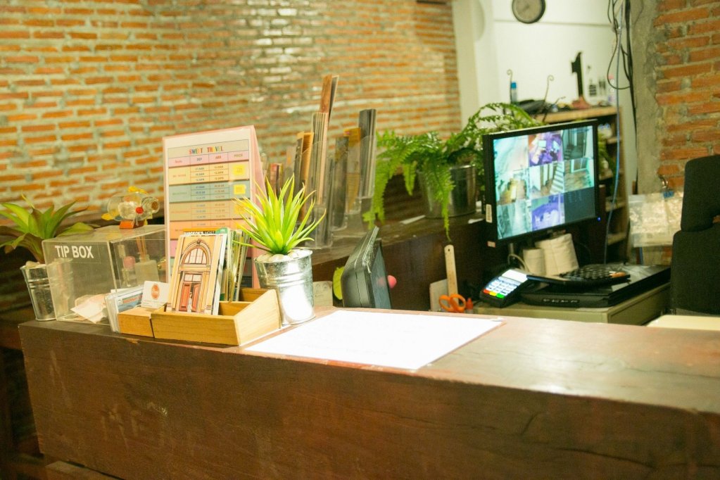 Фото Samsen Street Hotel