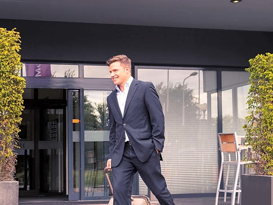 Фото Mercure Hotel Groningen Martiniplaza