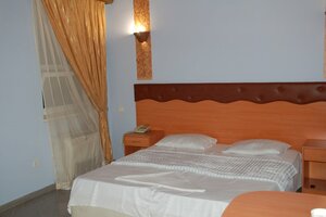 Antarayin Hotel (Ереван, проспект Мясникяна, 40/1), hotel