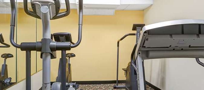 Фото Days Inn by Wyndham Burlington East