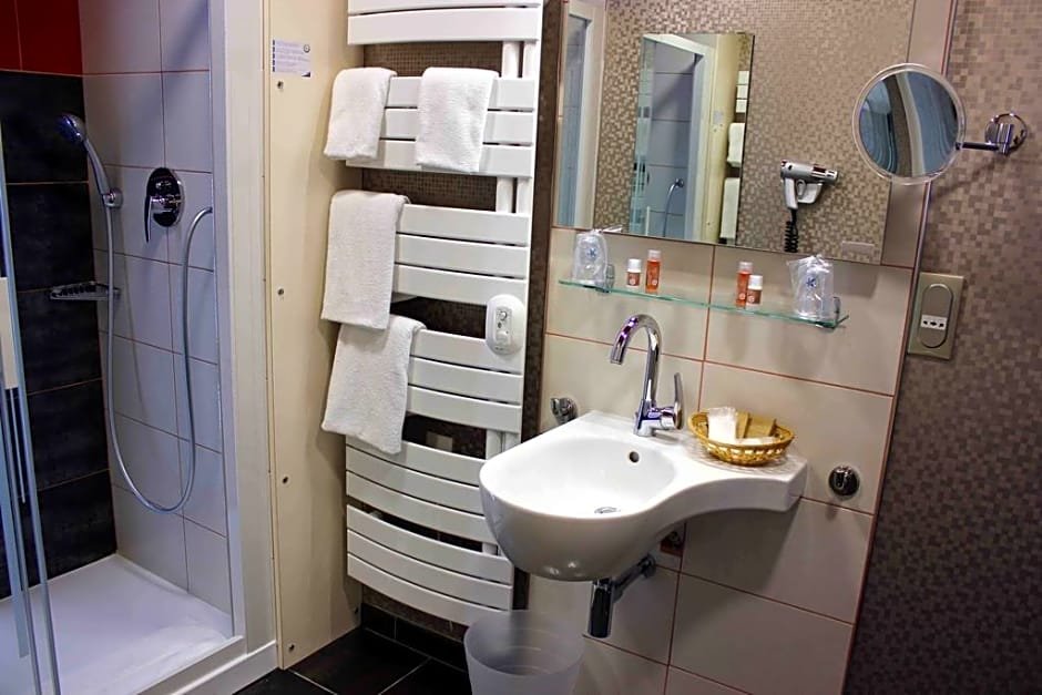 Фото The Originals City Archotel Sens