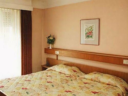 Гостиница Hôtel Zurich в Люксембурге