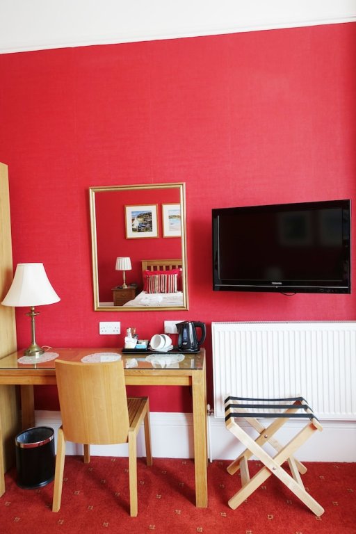 Фото Gladstone House