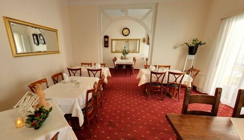 Внешний вид отеля @ Home Hotel Locarno в Муральто, фото 5