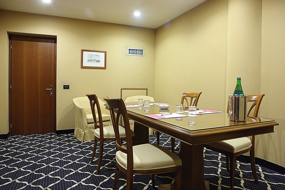 Фото Ramada by Wyndham Naples