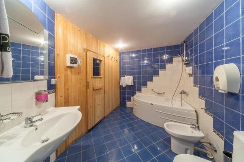 Фото Hotel Elegans