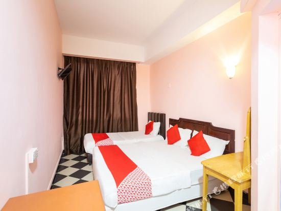 Фото BudgetOne Hotel