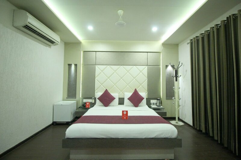 Гостиница Oyo 9239 Hotel Flair Inn в Ахмадабаде