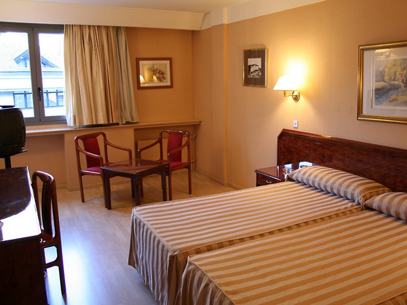 Фото Sercotel Delfos Andorra