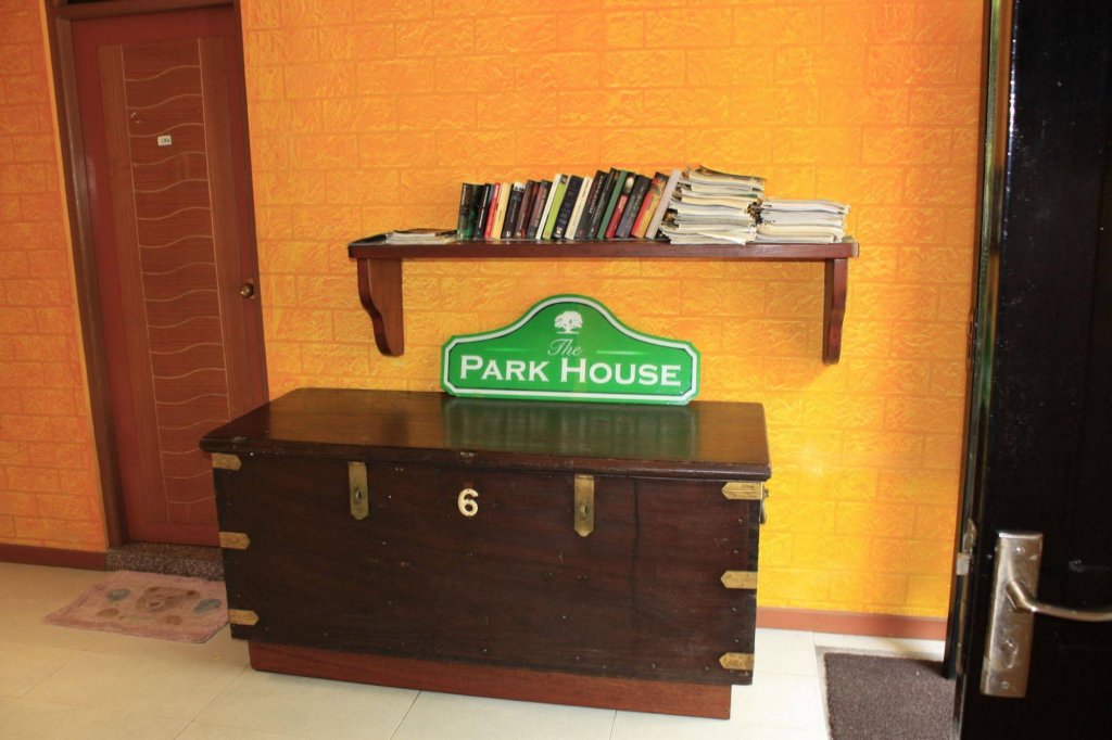 Фото отеля 2