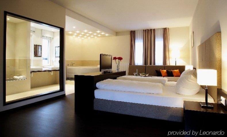 Фото Friendly City Hotel Oktopus