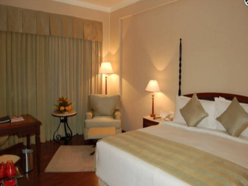 Фото Radisson Hotel Varanasi