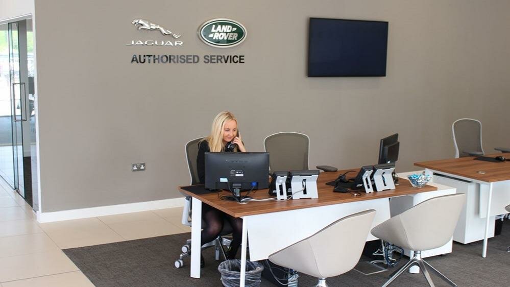 Car dealership Jaguar Service Centre Newport, Newport, photo