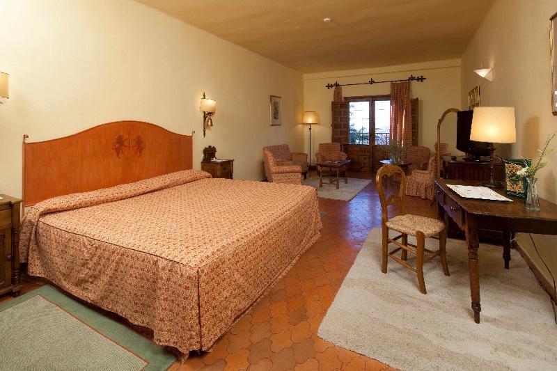 Фото Parador De Benavente Zamora